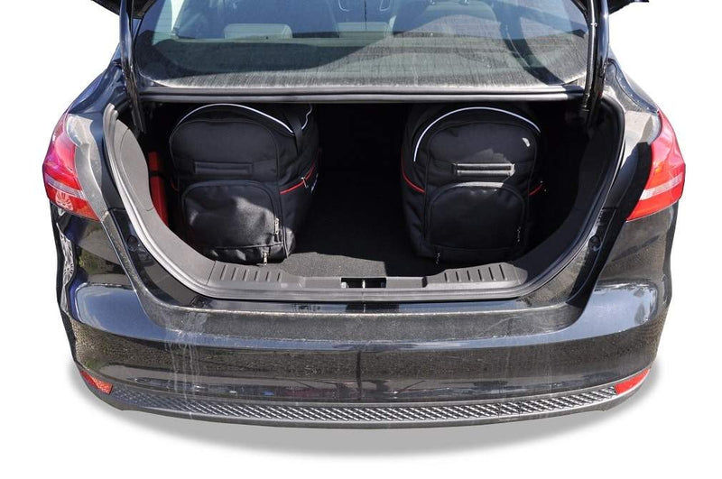 Kjust Reisetaschen-Set passend für Ford Focus (III) Limousine (2011-2014)