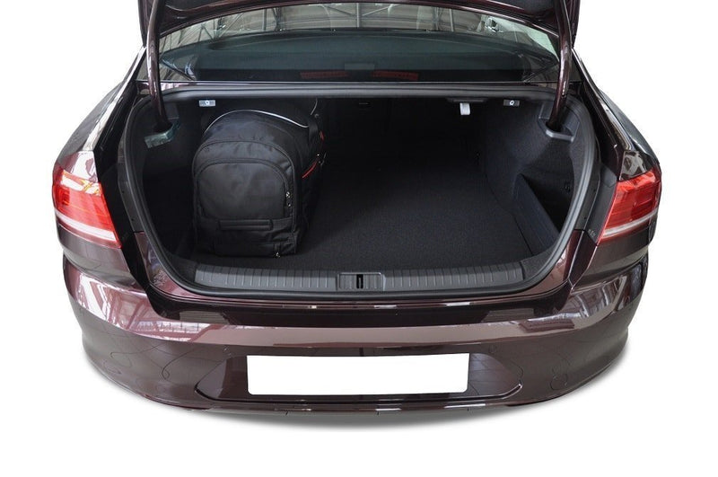 Kjust Reisetaschenset für Volkswagen Passat (B8) Limousine (2014-) 